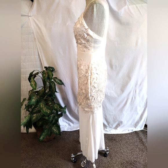 ENTRY Lace sheath Dress, long, drop back, spaghetti straps, Ivory,  Satin,  L - Picture 3 of 11